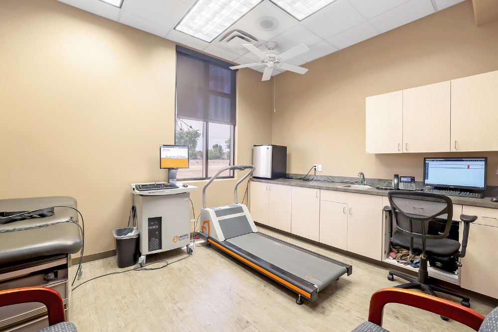 Lifetime Heart & Vascular - Examination Room